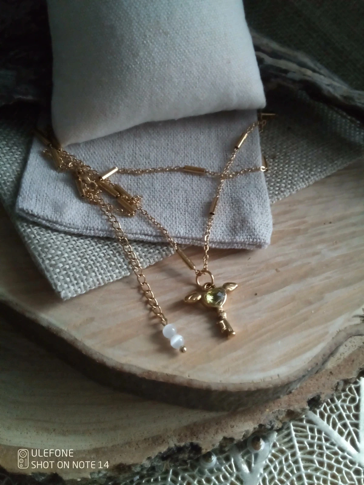 Collier pendentif clé ailée pierre de péridot naturelle 💚. – photo 2
